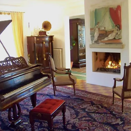 منزل ريفي Scuderi *