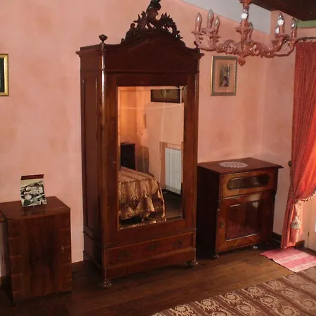 Scuderi Casa di campagna