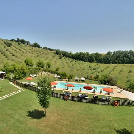 Casa di campagna Scuderi Recanati