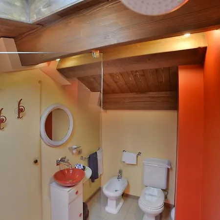 منزل ريفي Scuderi *